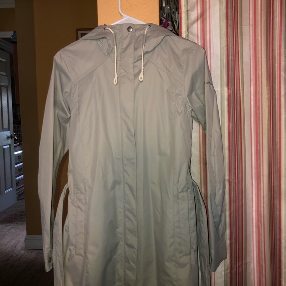 Colombia Jacket - Picture 2 of 6